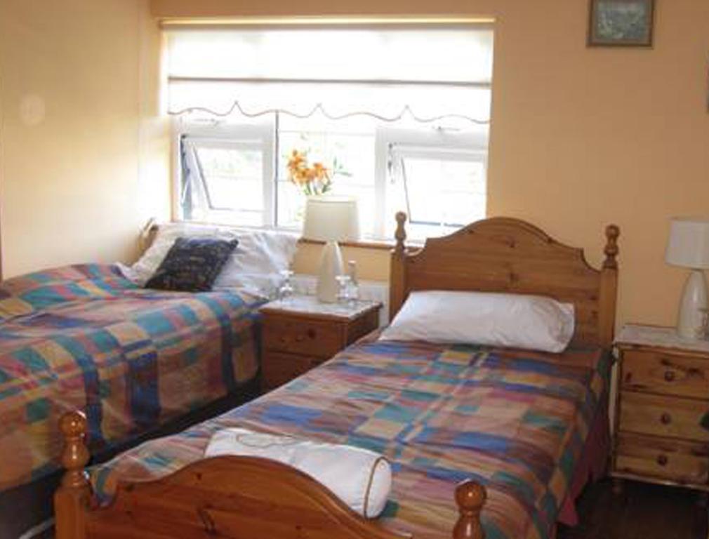 Derghaven B&B, Hostel & Self Catering Scarriff  Pokoj fotografie