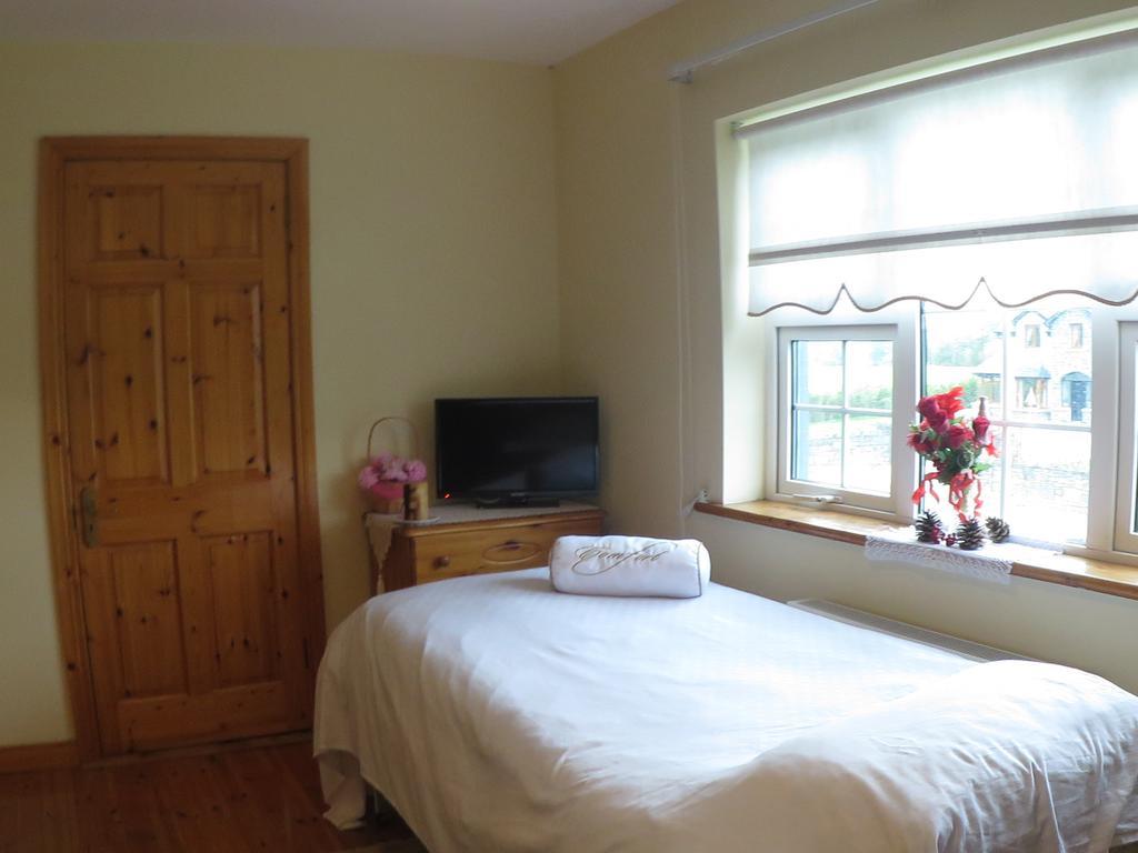 Derghaven B&B, Hostel & Self Catering Scarriff  Pokoj fotografie